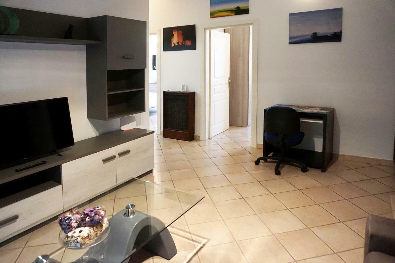 Finalborgo Location Apartment Finale Ligure Bagian luar foto