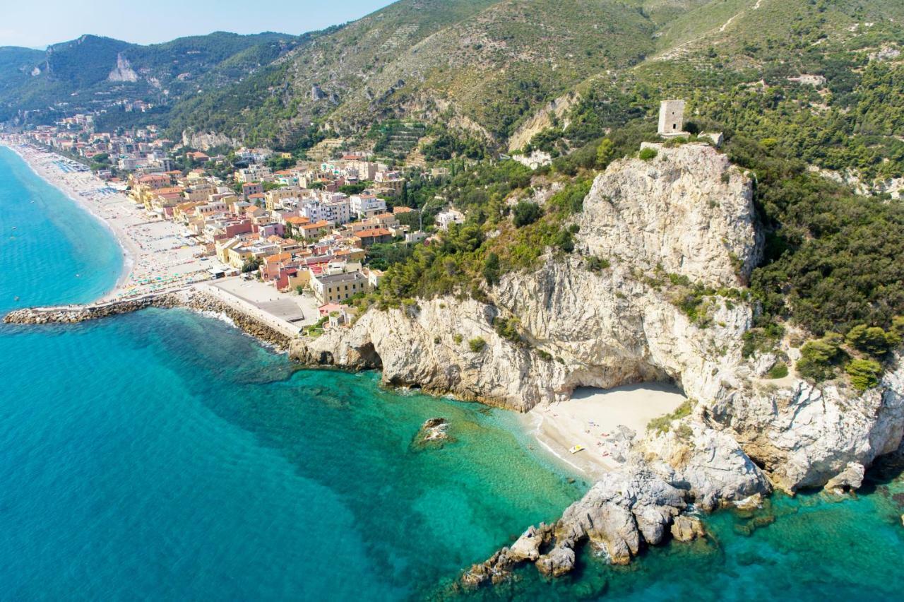 Finalborgo Location Apartment Finale Ligure Bagian luar foto